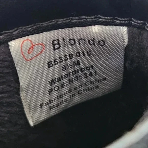 Blondo Idra Like New Black Suede Bootie Waterproof Ankle Buckle Size 8.5 Zipper - Picture 8 of 10